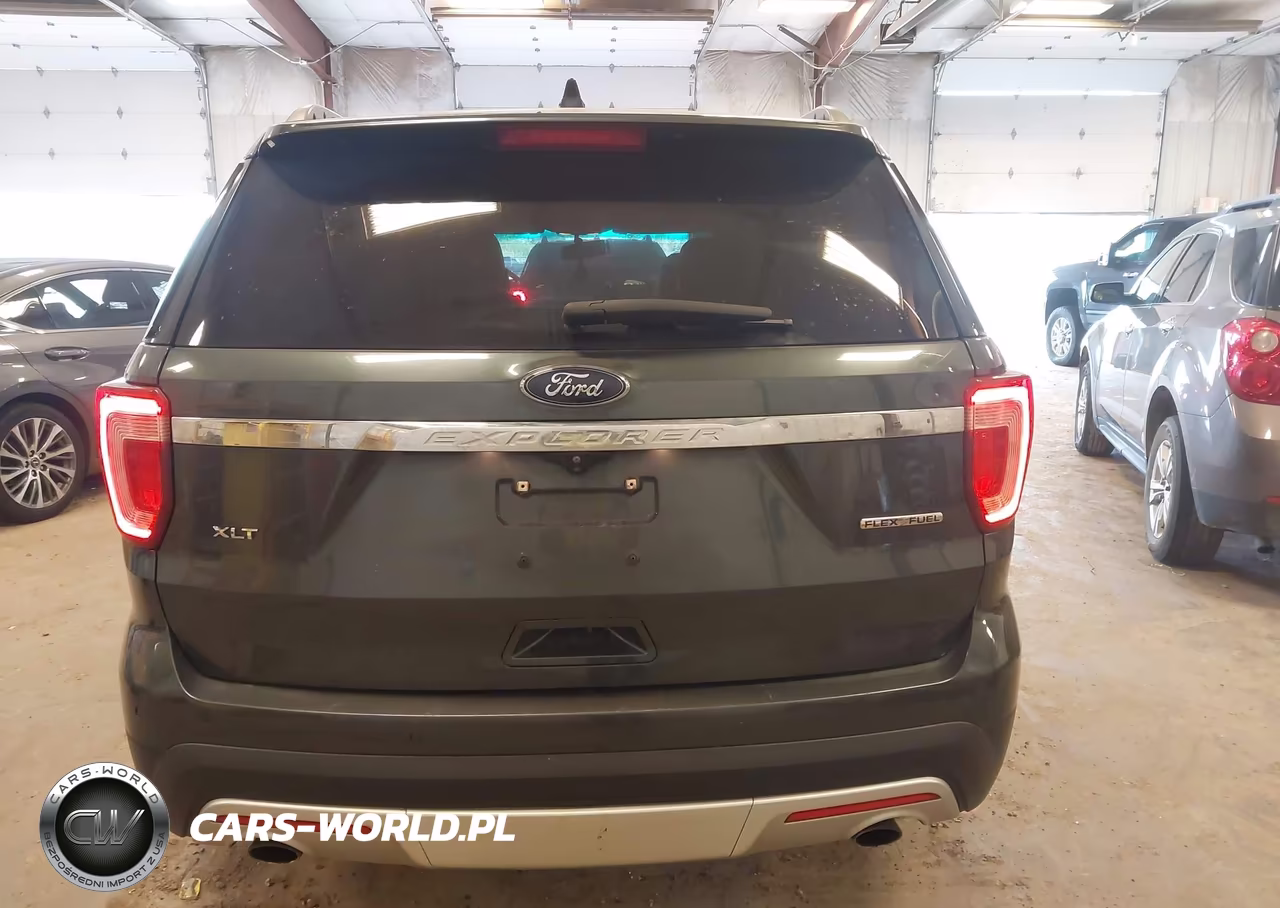 2016 Ford Explorer Xlt VIN:1FM5K8D86GGA52888 - 16