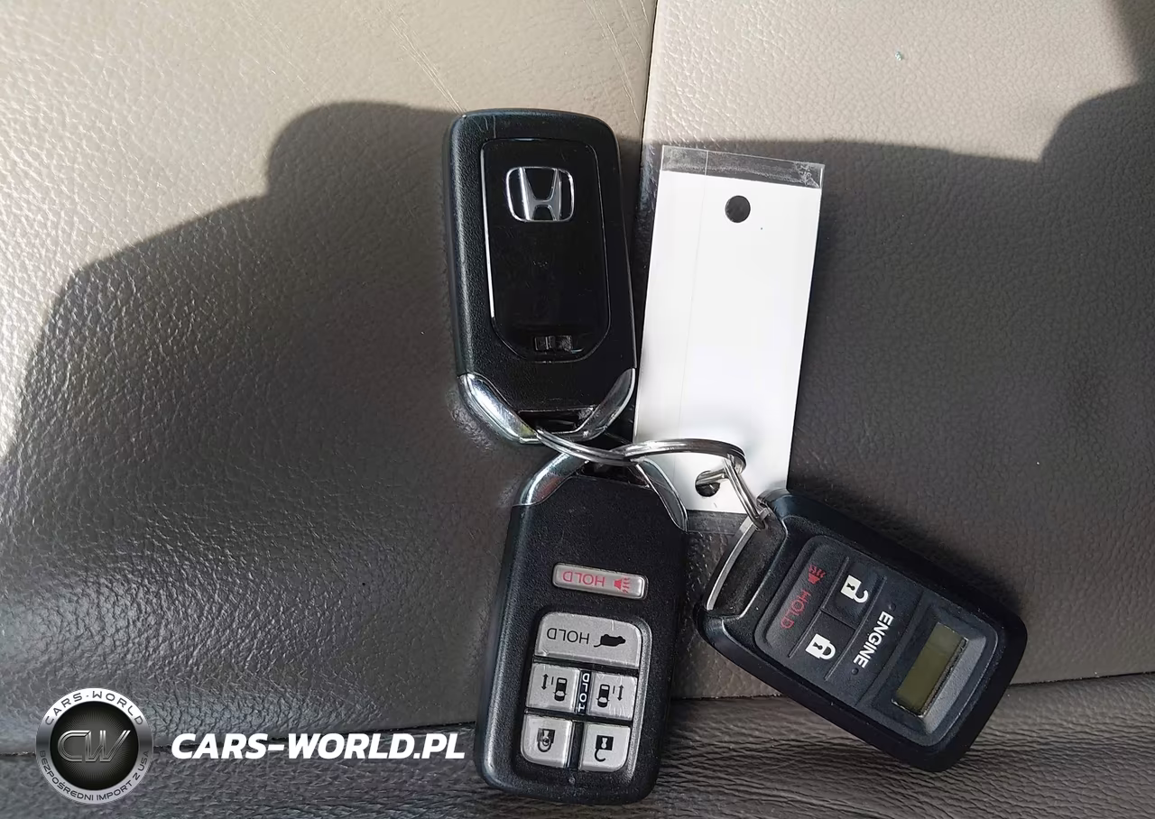 2016 Honda Odyssey Ex-L VIN:5FNRL5H63GB140298 - 11