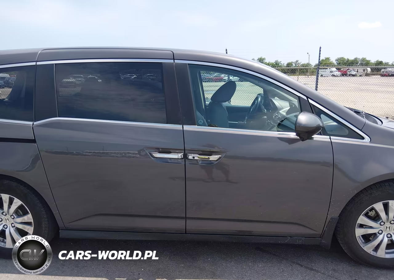 2016 Honda Odyssey Ex-L VIN:5FNRL5H63GB140298 - 13