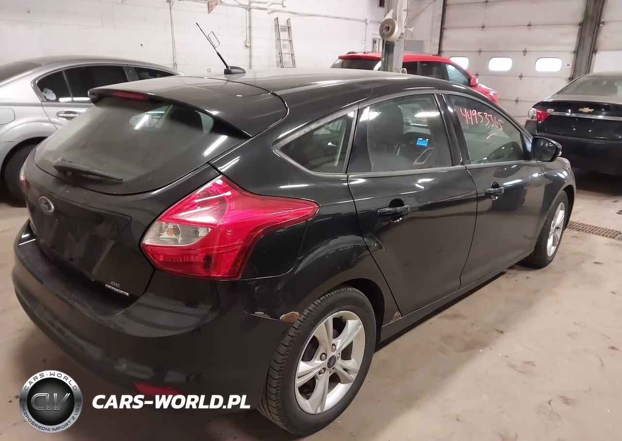 2013 Ford Focus Se VIN:1FADP3K25DL296186 - 4
