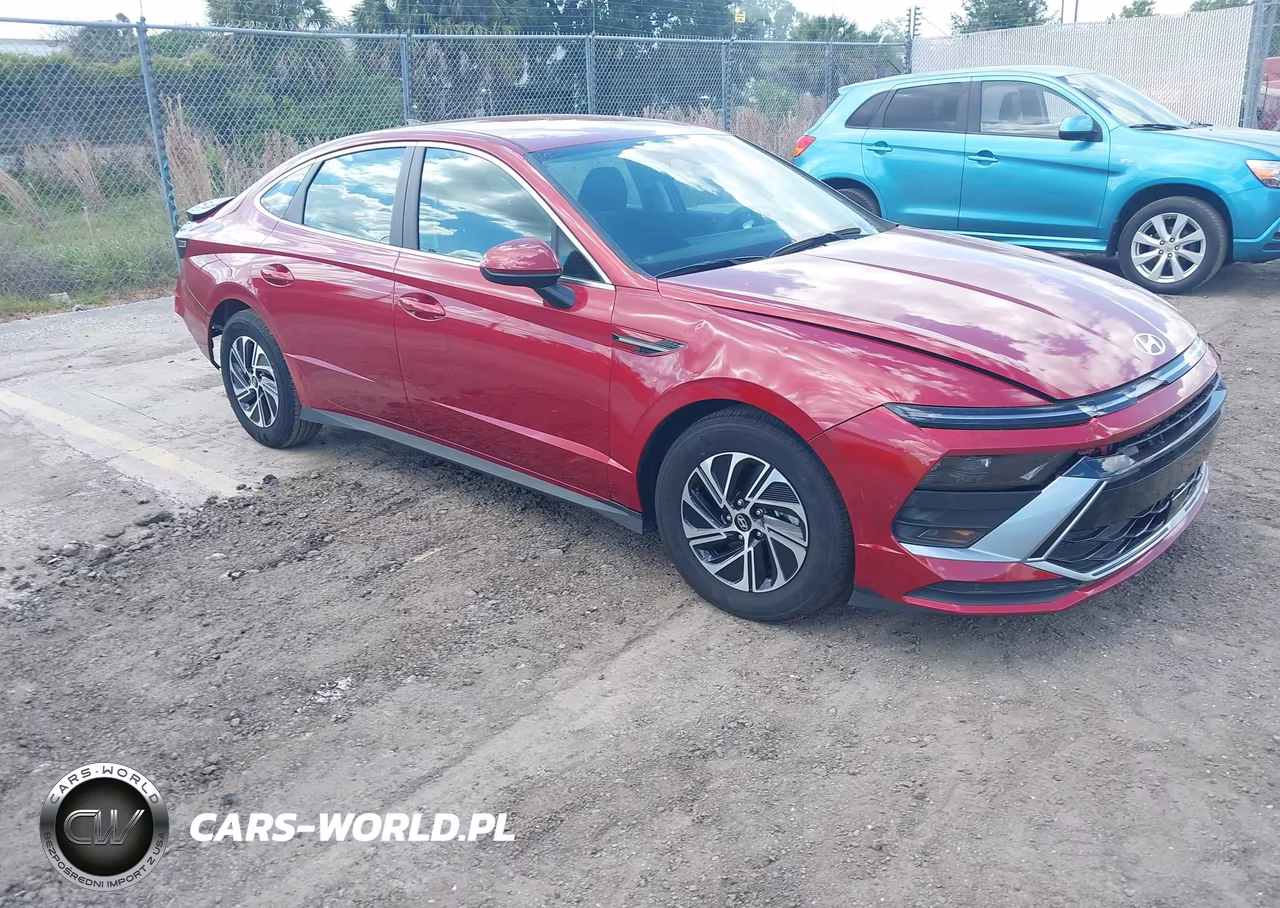 2026 Hyundai Sonata Hybrid Blue