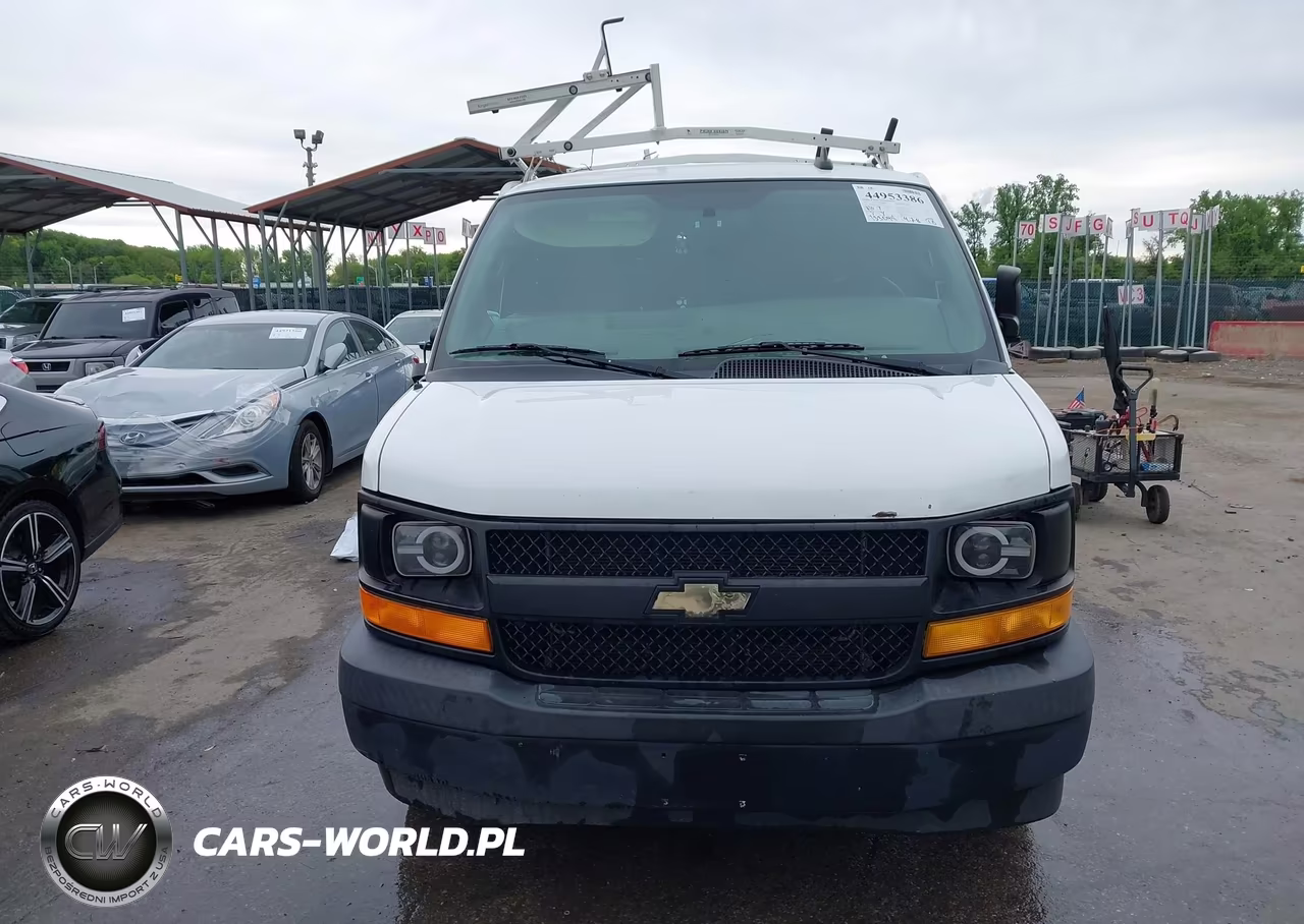 2017 Chevrolet Express 3500 Work Van VIN:1GCZGGFG6H1162351 - 12