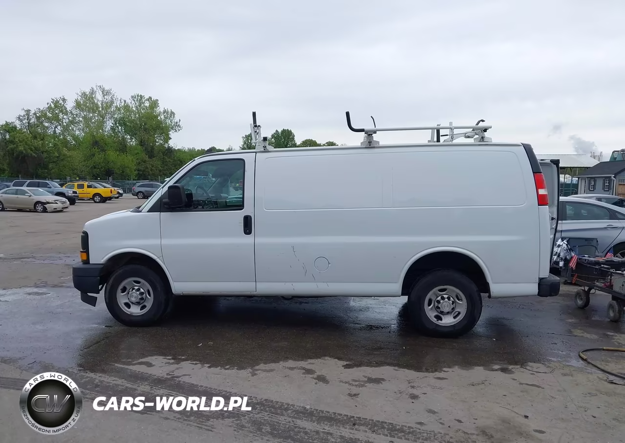 2017 Chevrolet Express 3500 Work Van VIN:1GCZGGFG6H1162351 - 14