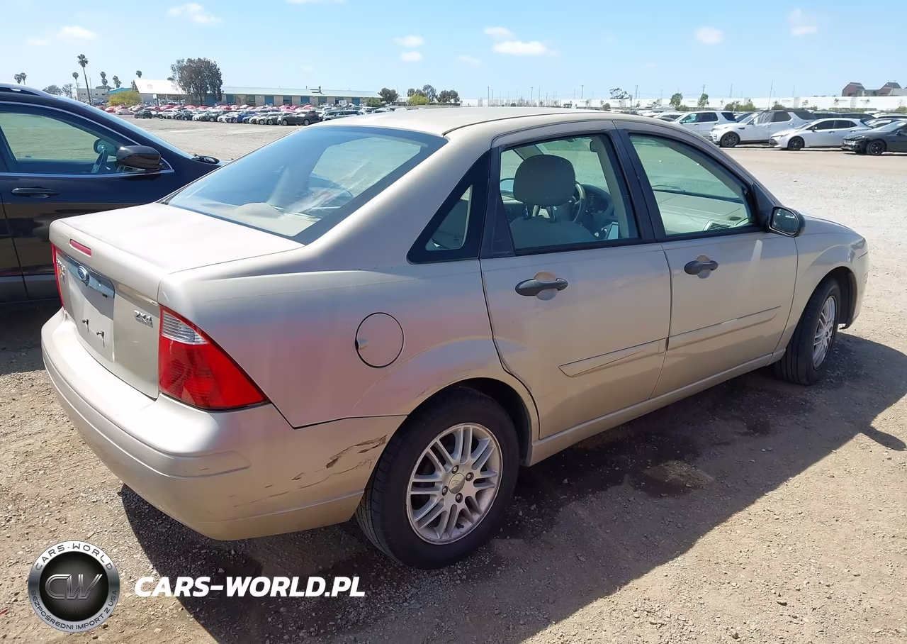 2006 Ford Focus Zx4 VIN:1FAFP34N86W189618 - 4