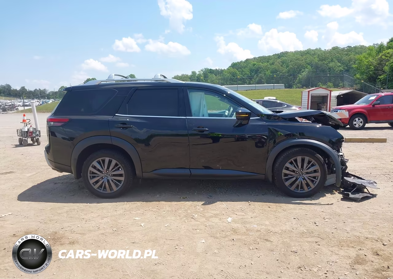 2023 Nissan Pathfinder Sl 4Wd VIN:5N1DR3CD0PC233761 - 13