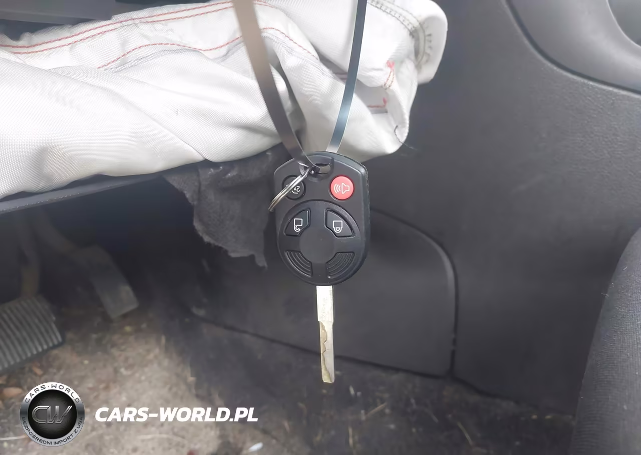 2016 Ford Focus Se VIN:1FADP3F2XGL244504 - 11
