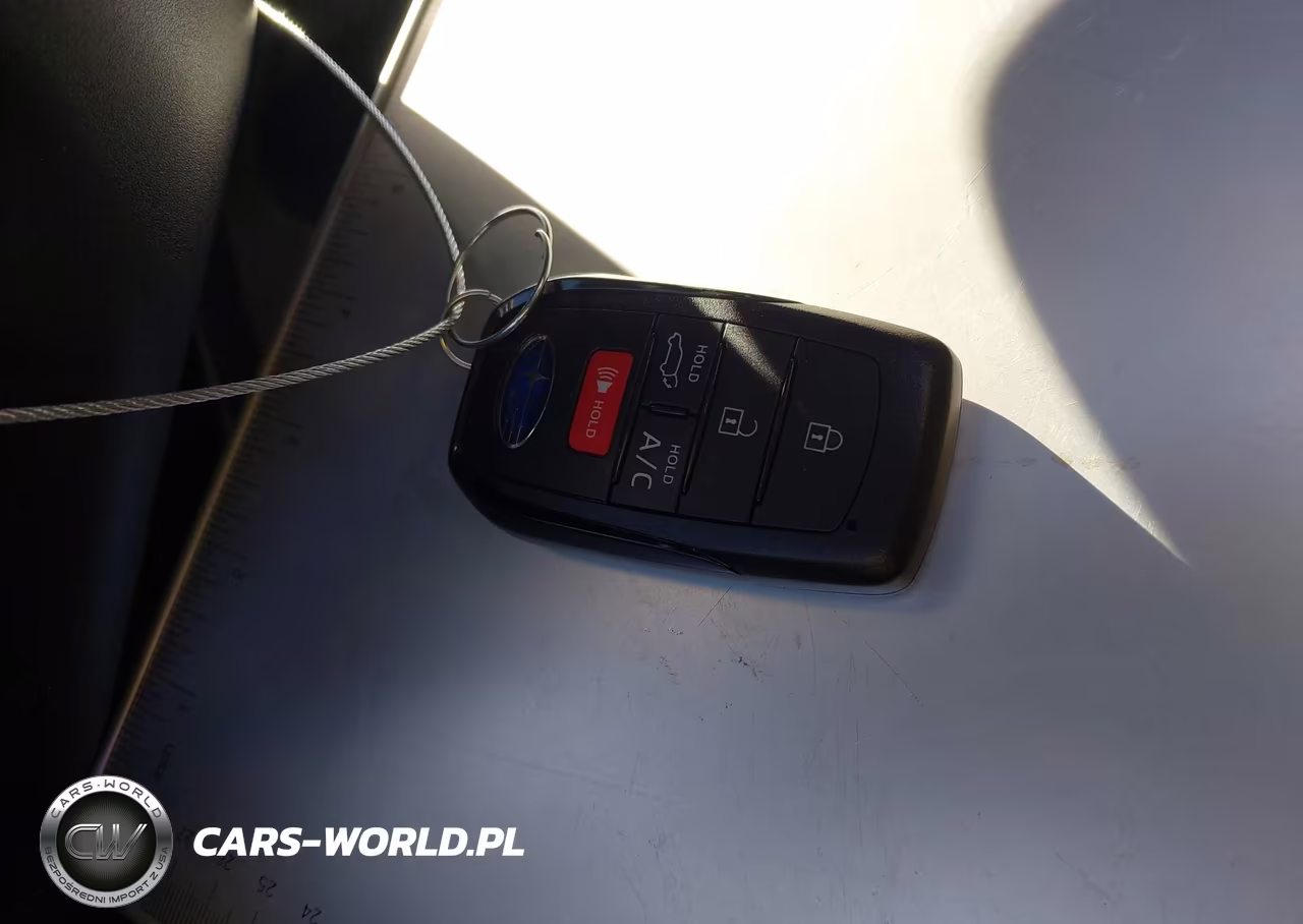 2025 Subaru Solterra Limited VIN:JTMABABA7SA106405 - 11