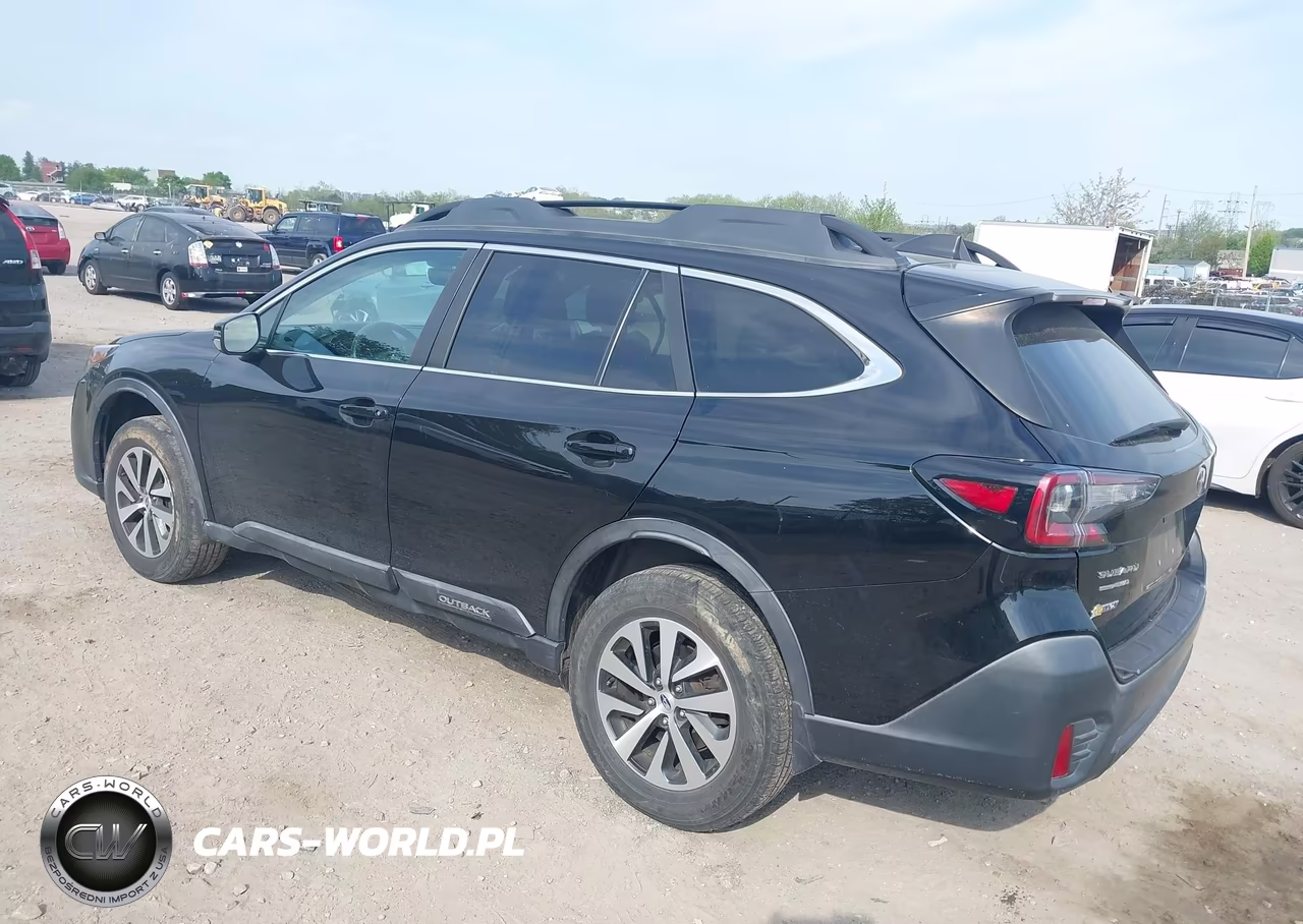 2020 Subaru Outback Premium VIN:4S4BTAEC2L3145046 - 3