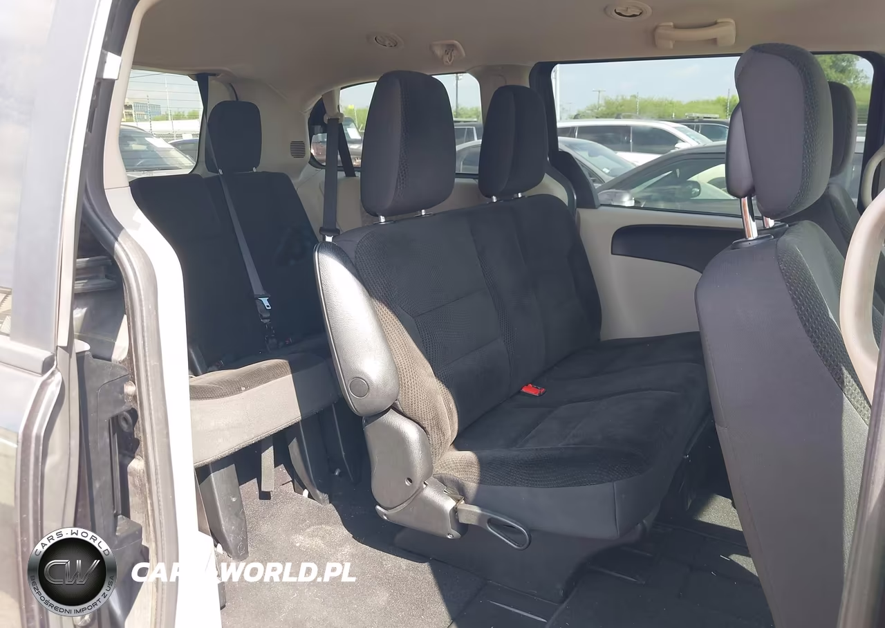 2018 Dodge Grand Caravan Se VIN:2C4RDGBG7JR166375 - 8