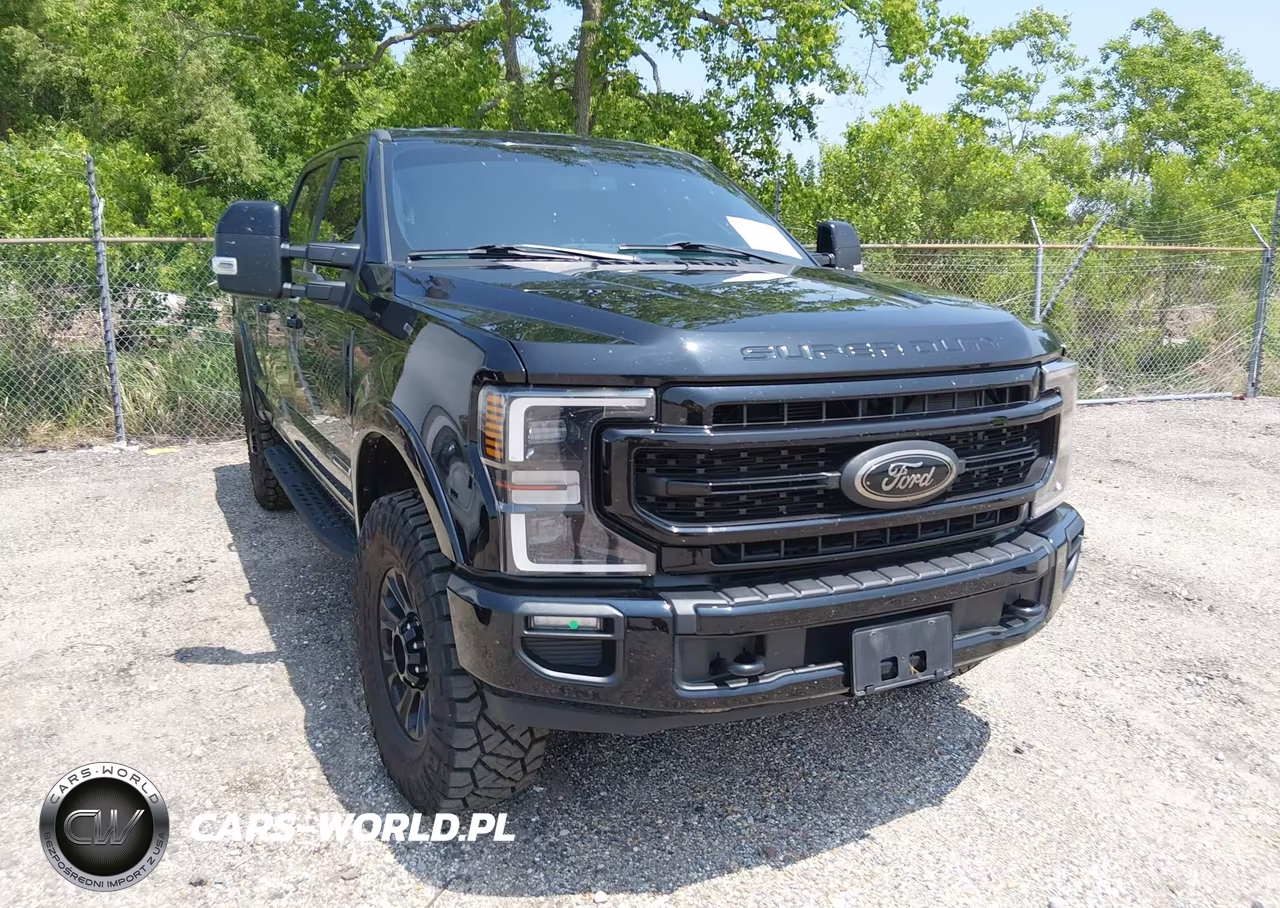 2022 Ford F-250 Lariat – zdjęcie 1 z 15