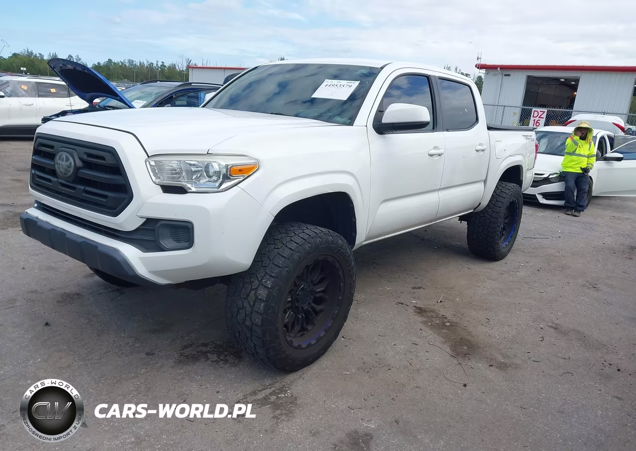 2018 Toyota Tacoma Sr VIN:5TFAX5GN5JX131805 - 2