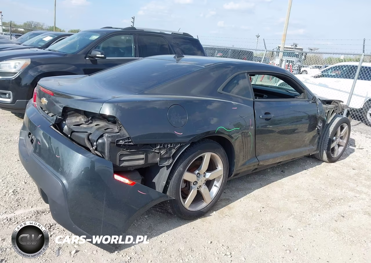 2015 Chevrolet Camaro 1Lt VIN:2G1FD1E3XF9308307 - 4