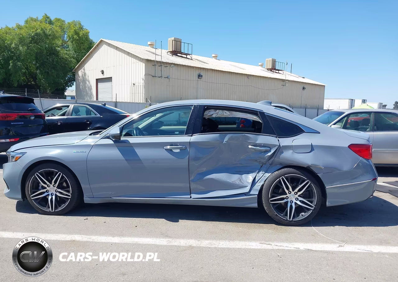 2021 Honda Accord Hybrid Touring VIN:1HGCV3F93MA000968 - 14