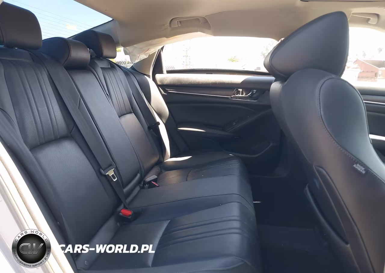 2021 Honda Accord Hybrid Touring VIN:1HGCV3F93MA000968 - 8