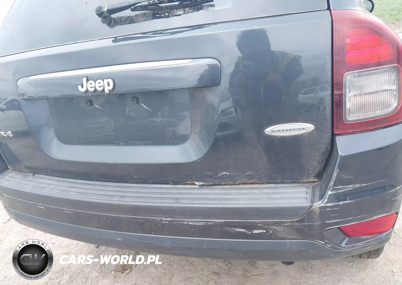 2014 Jeep Compass Latitude VIN:1C4NJDEB6ED770675 - 6