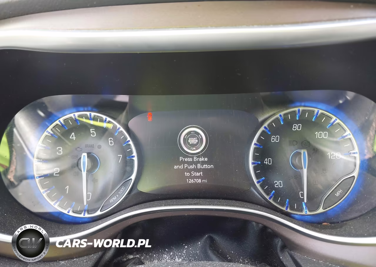 2018 Chrysler Pacifica Touring L Plus VIN:2C4RC1EG9JR212624 - 7