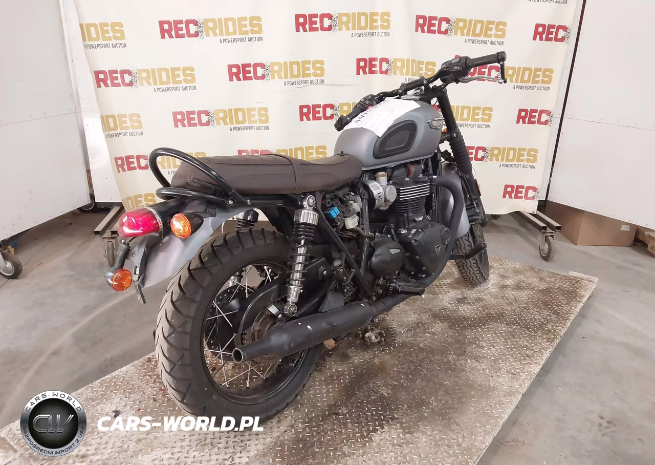 2016 Triumph Motorcycle Bonneville T120 VIN:SMTD40HL1GT756841 - 4