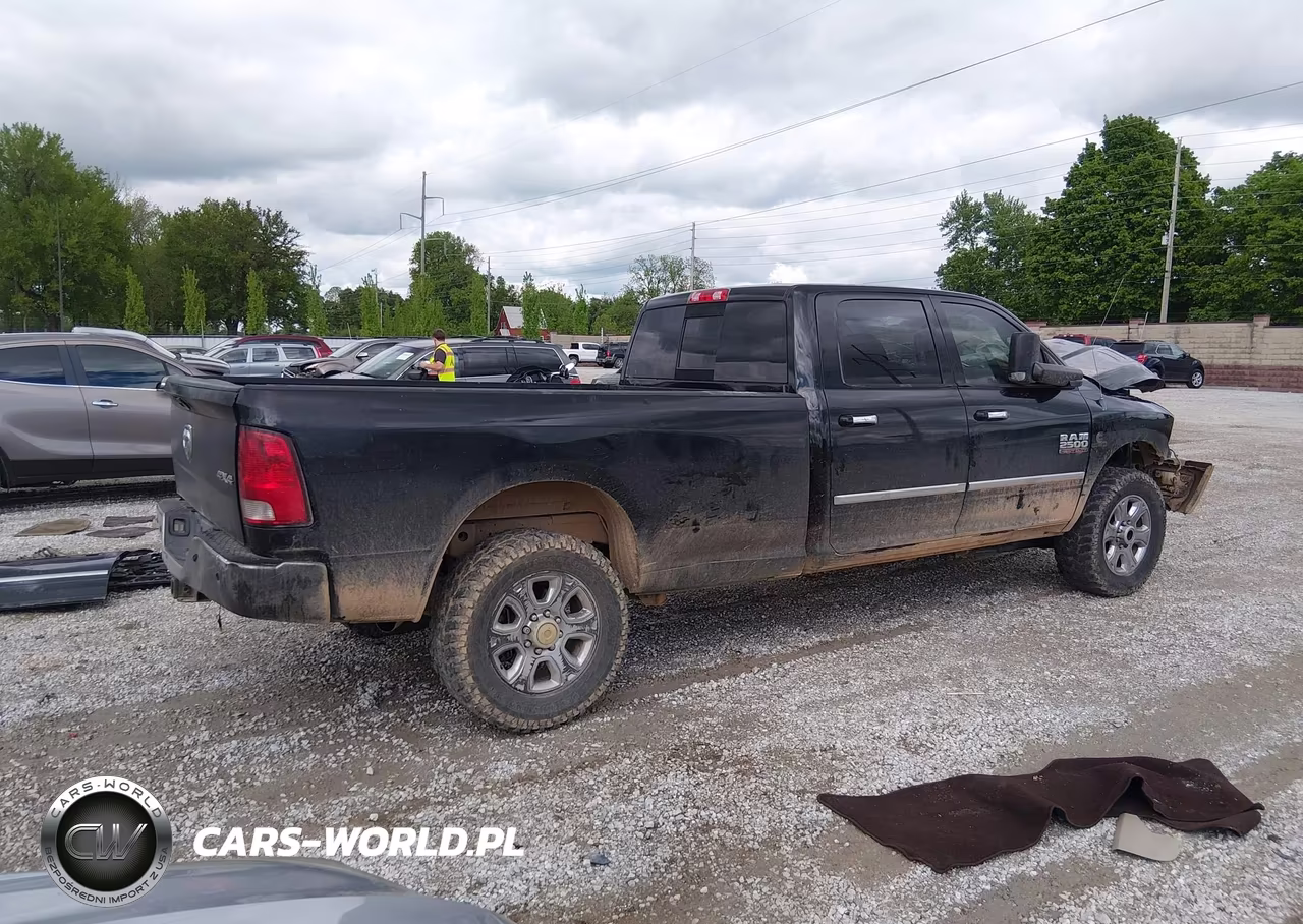 2014 Ram 2500 Lone Star VIN:3C6UR5JLXEG110674 - 4