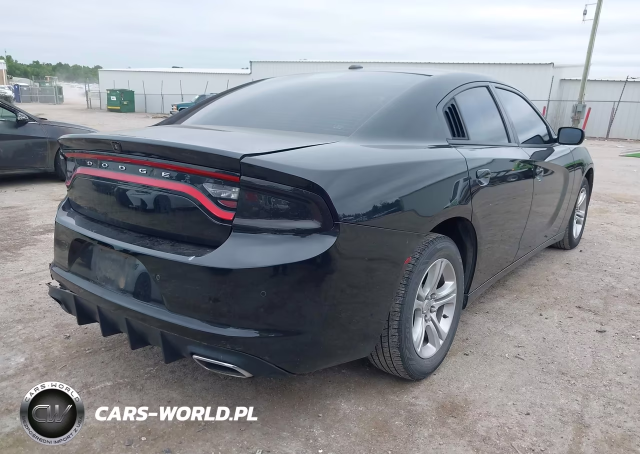 2018 Dodge Charger Sxt Rwd VIN:2C3CDXBGXJH272898 - 4