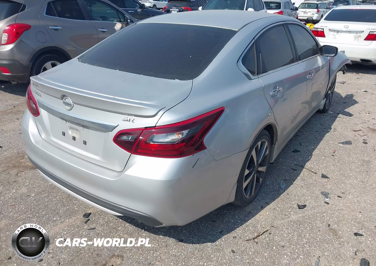 2017 Nissan Altima 2.5 Sr VIN:1N4AL3AP9HC159303 - 4