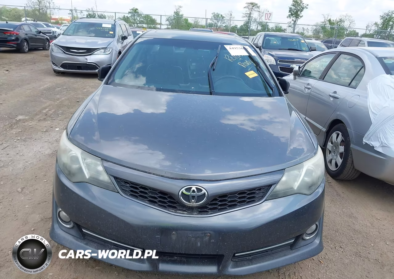 2014 Toyota Camry Se VIN:4T1BF1FK0EU348561 - 13