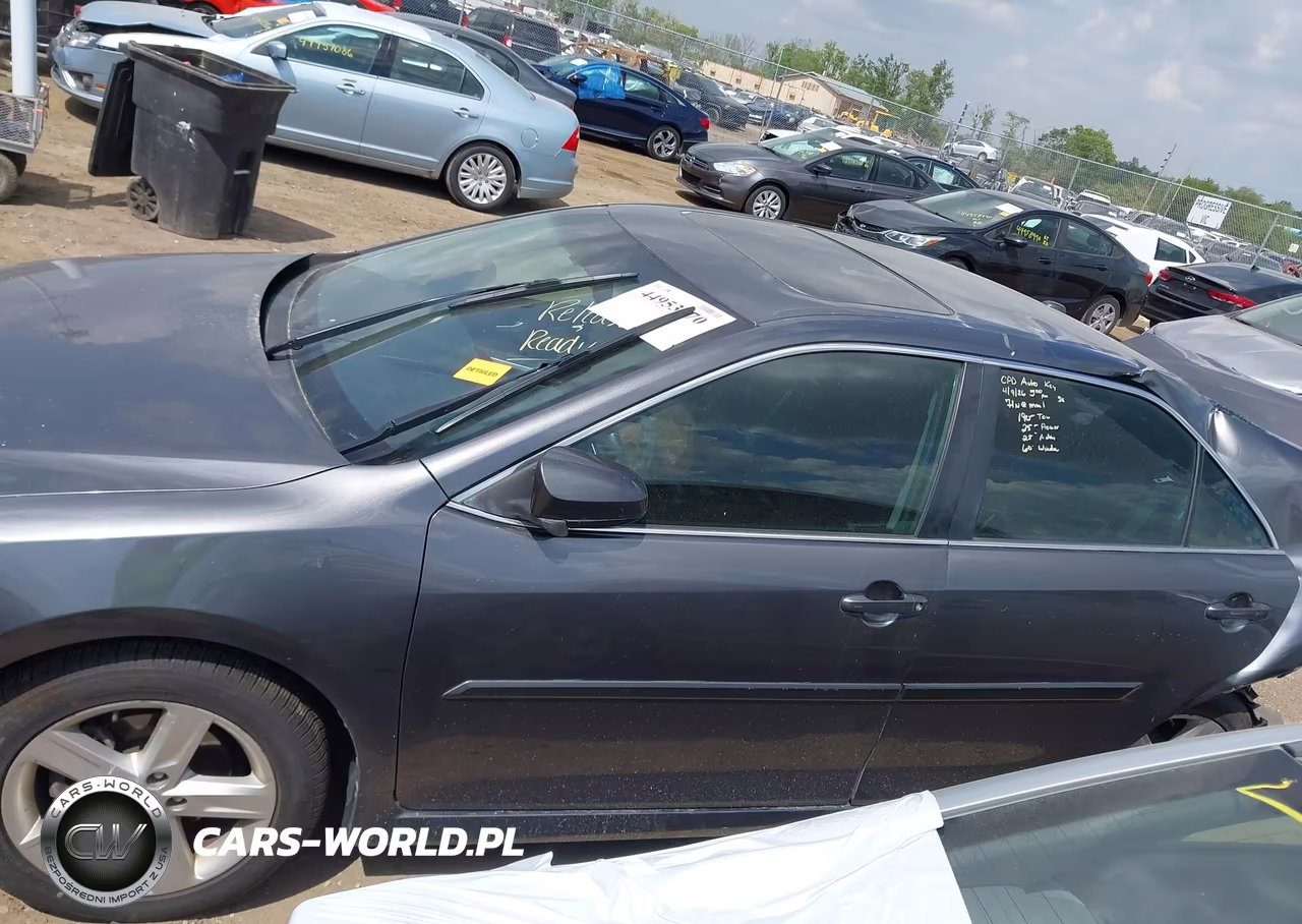 2014 Toyota Camry Se VIN:4T1BF1FK0EU348561 - 15