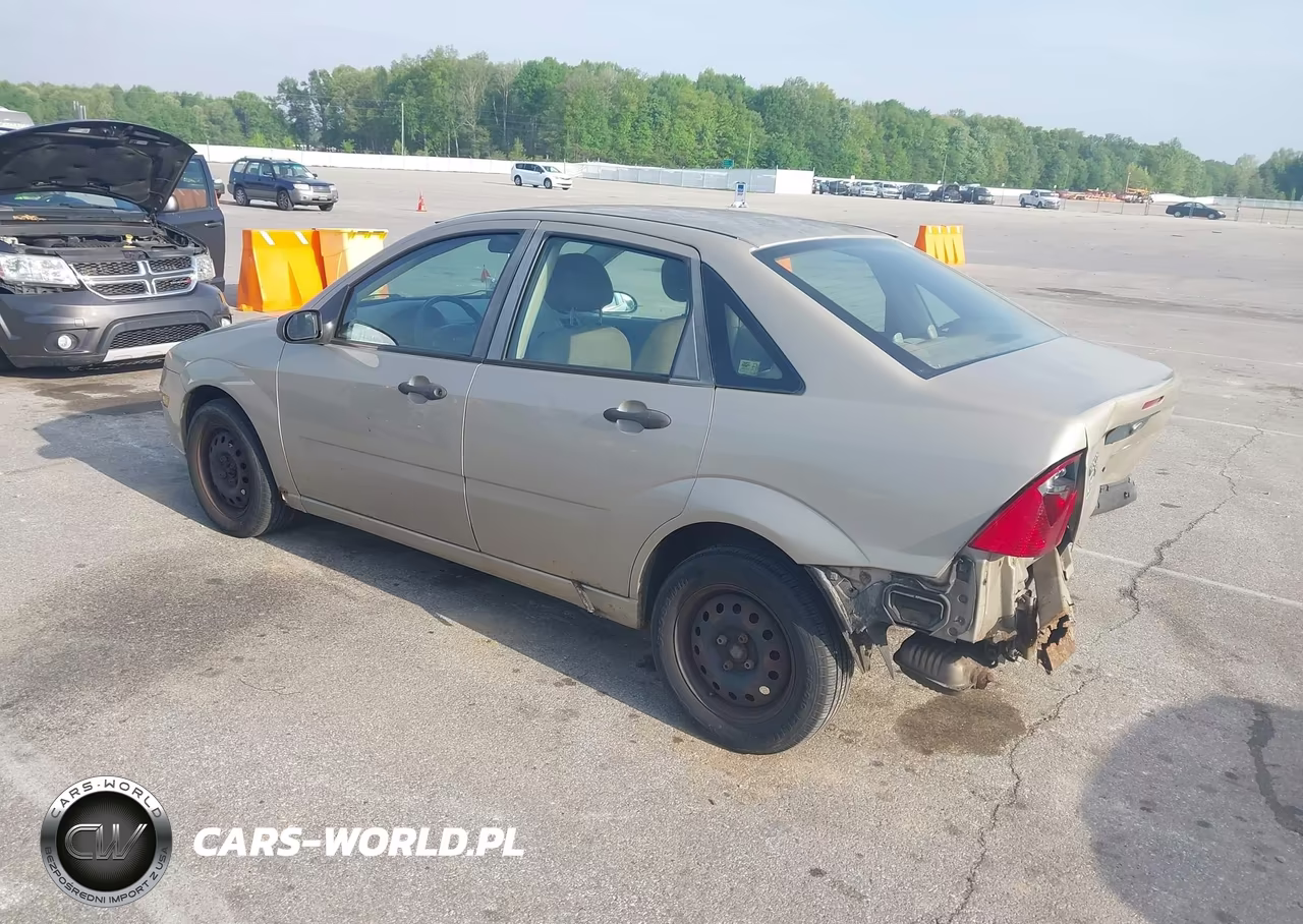 2007 Ford Focus S-Se-Ses VIN:1FAHP34N77W327563 - 3
