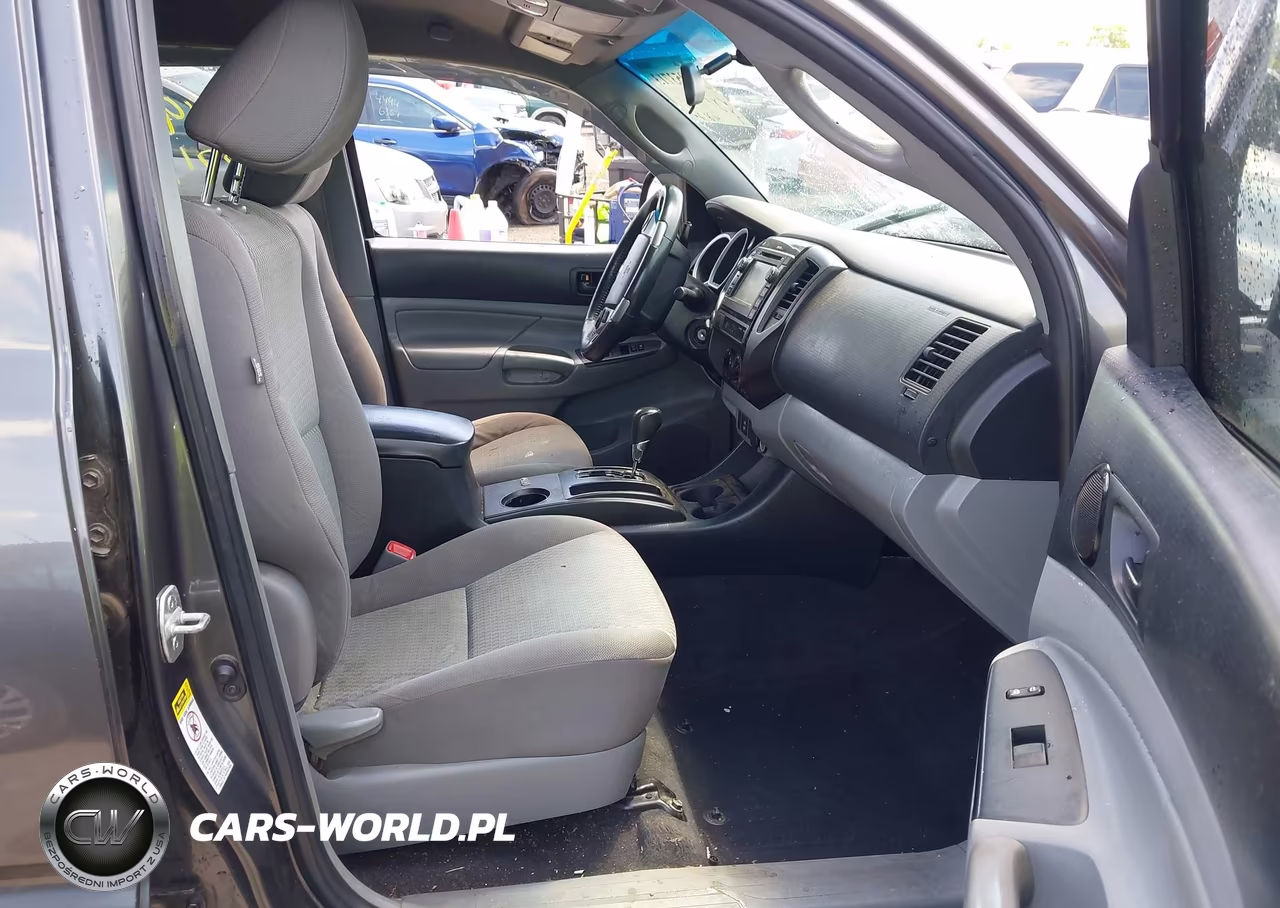 2013 Toyota Tacoma Base V6 VIN:5TFLU4EN4DX057585 - 5