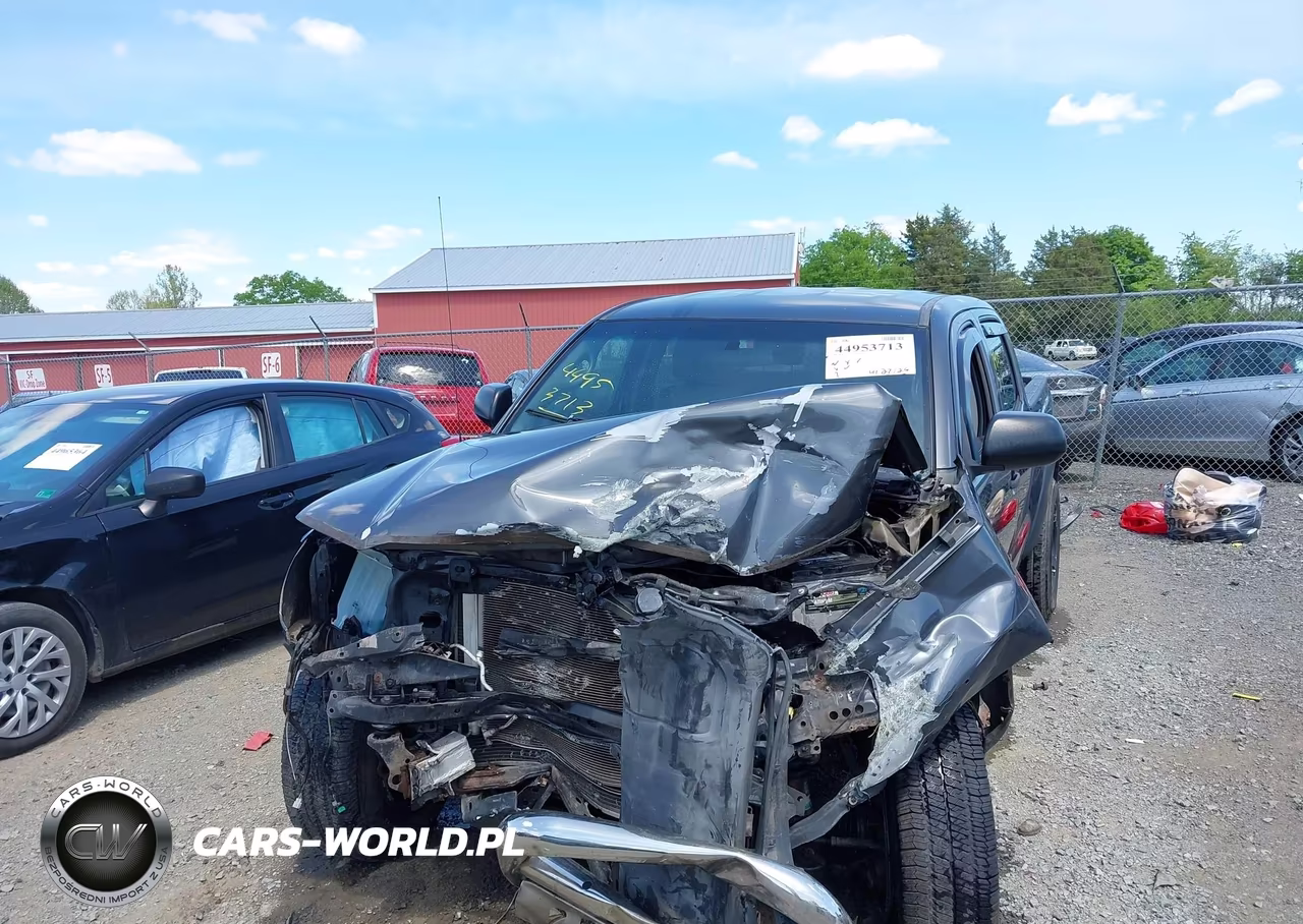 2013 Toyota Tacoma Base V6 VIN:5TFLU4EN4DX057585 - 6