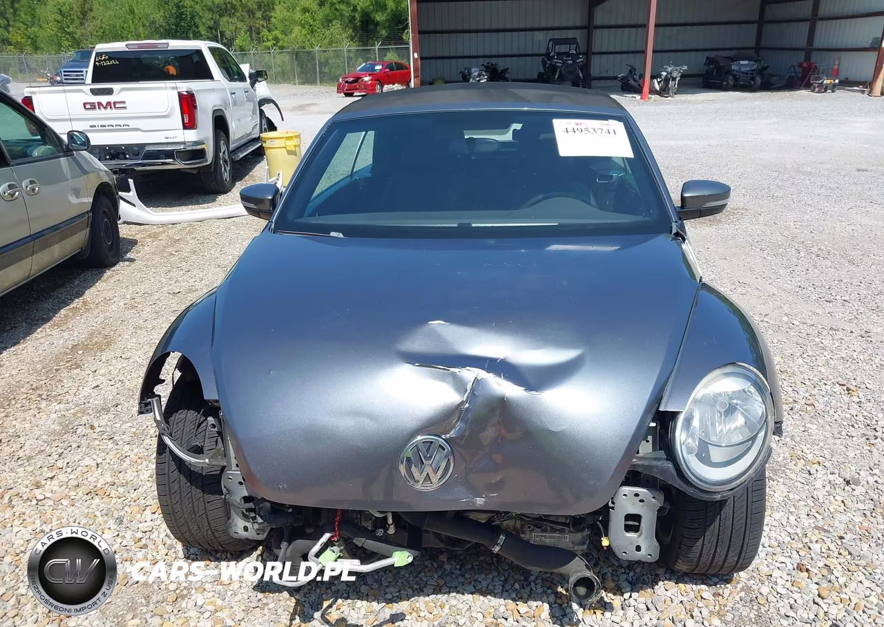 2015 Volkswagen Beetle 1.8T VIN:3VW507ATXFM800265 - 11