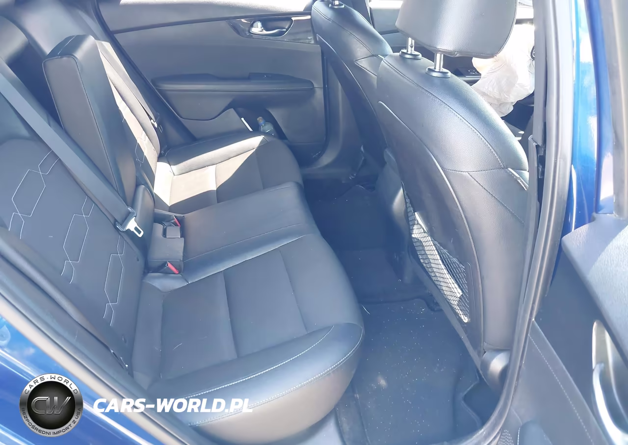 2021 Kia Forte Gt-Line VIN:3KPF34AD4ME313785 - 8