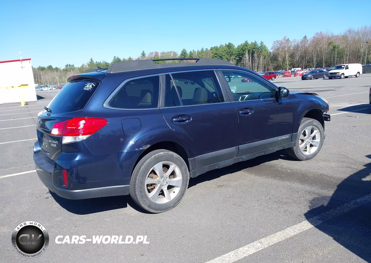 2013 Subaru Outback 2.5I Limited VIN:4S4BRBKC3D3289697 - 4