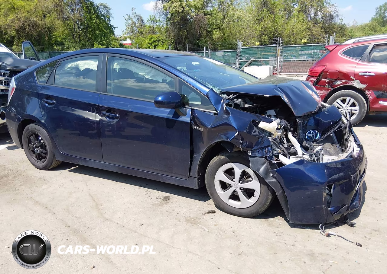 2013 Toyota Prius Two