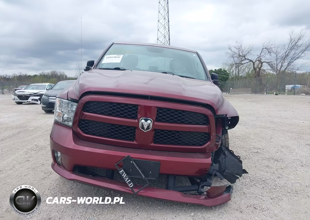 2018 Ram 1500 Express 4X4 6'4 Box VIN:1C6RR7FG0JS130173 - 12