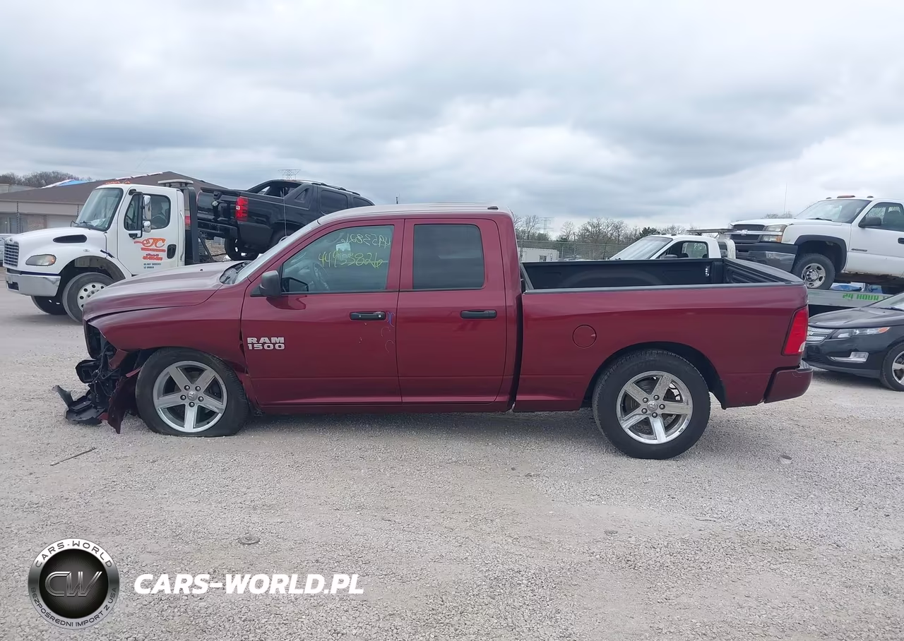 2018 Ram 1500 Express 4X4 6'4 Box VIN:1C6RR7FG0JS130173 - 14