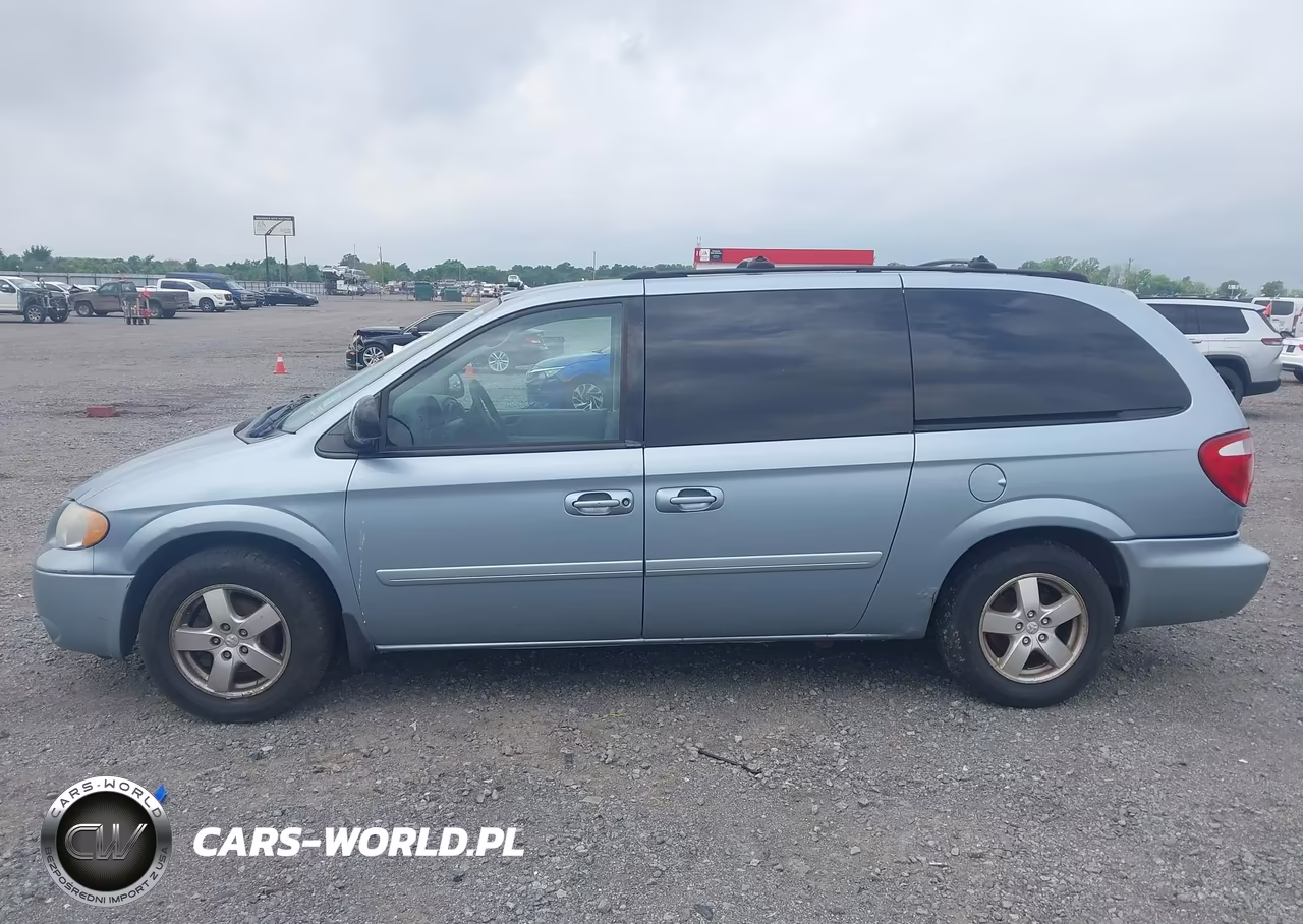 2005 Dodge Grand Caravan Sxt VIN:2D4GP44L75R465607 - 14