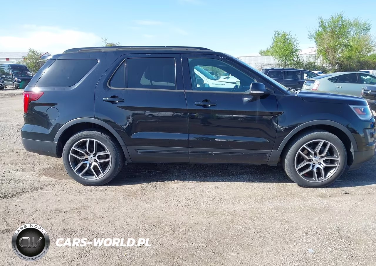 2016 Ford Explorer Sport VIN:1FM5K8GT6GGA42362 - 14