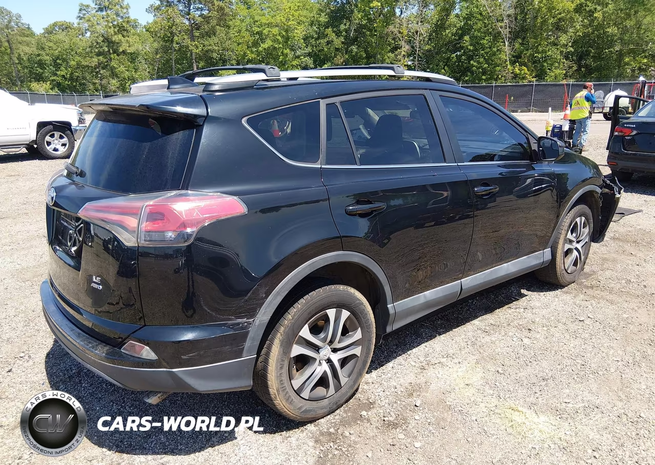 2017 Toyota Rav4 Le VIN:2T3BFREVXHW569980 - 4