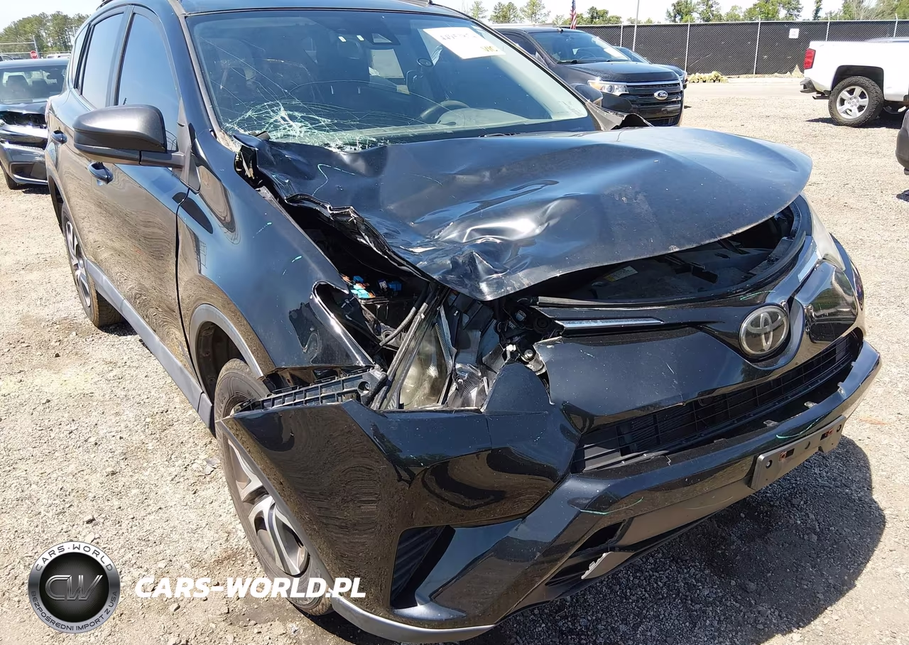 2017 Toyota Rav4 Le VIN:2T3BFREVXHW569980 - 6