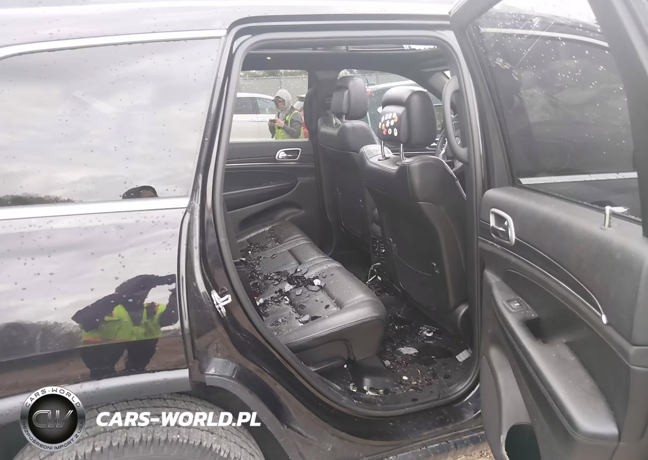 2019 Jeep Grand Cherokee Limited 4X4 VIN:1C4RJFBG1KC749456 - 8
