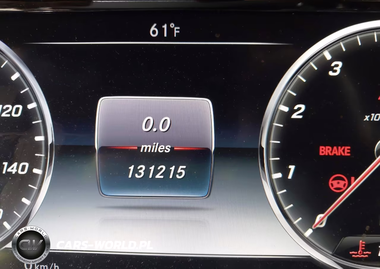 2015 Mercedes-Benz S 550 4Matic VIN:WDDUG8FB2FA113056 - 15