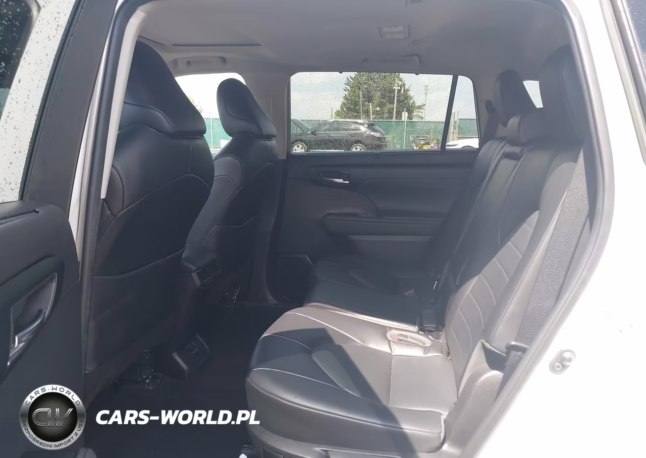 2022 Toyota Highlander Xle VIN:5TDHZRBH5NS232808 - 8