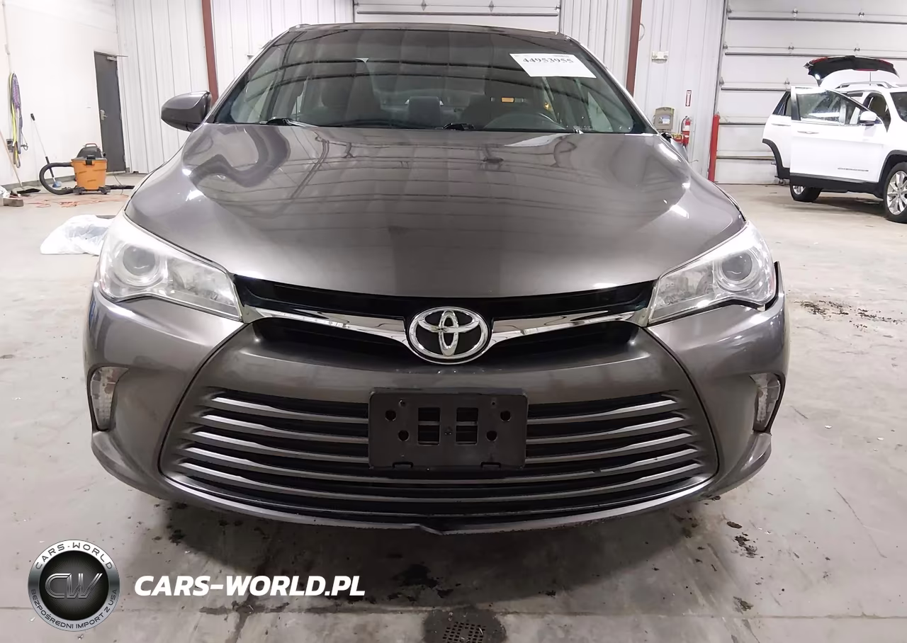 2015 Toyota Camry Le VIN:4T4BF1FK1FR500659 - 13