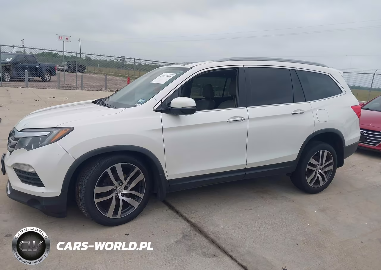 2017 Honda Pilot Touring VIN:5FNYF6H97HB002218 - 14