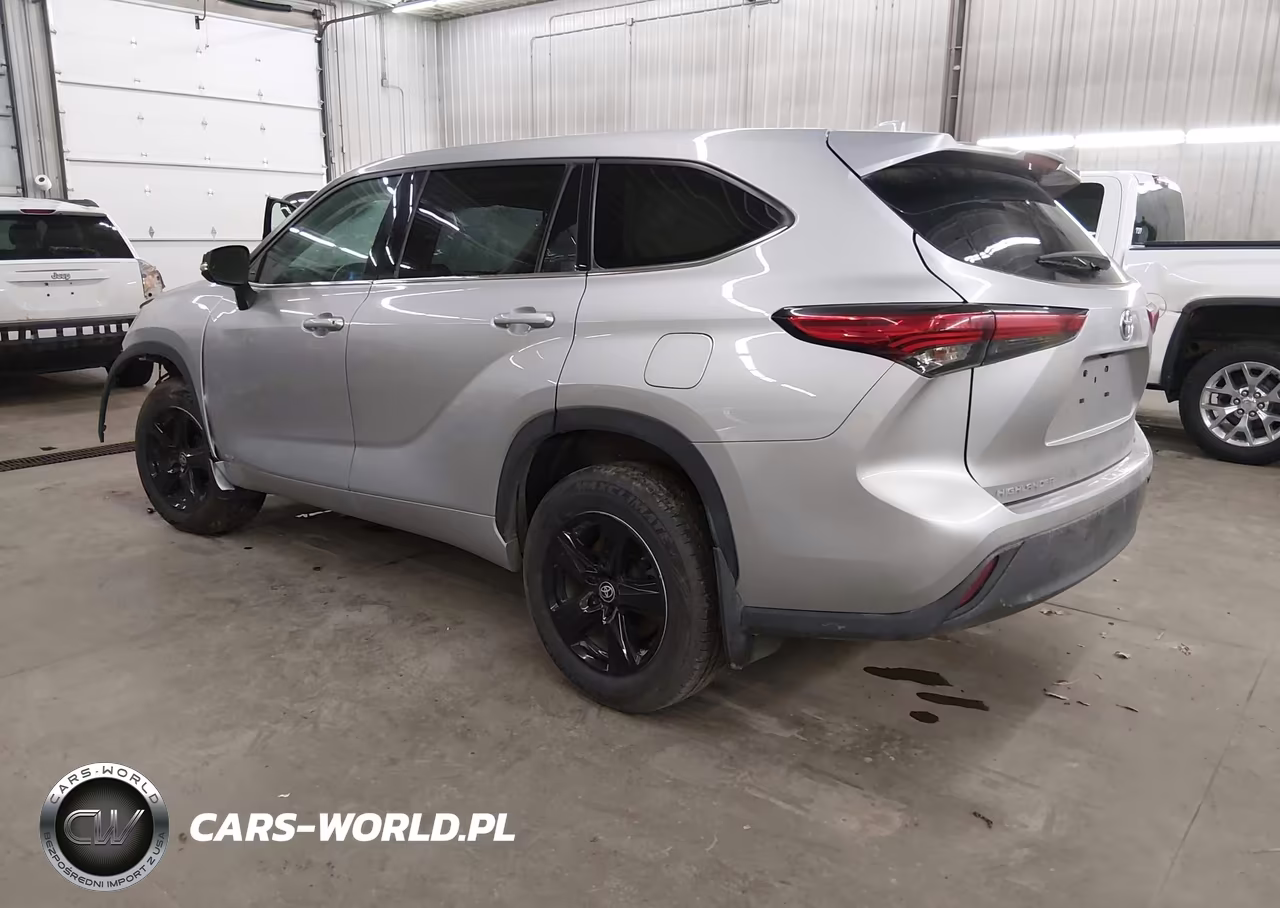 2022 Toyota Highlander Hybrid Le VIN:5TDBBRCH0NS554569 - 3