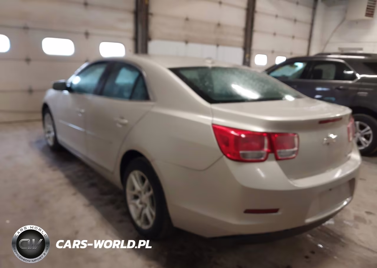 2013 Chevrolet Malibu 1Lt VIN:1G11C5SA8DF234932 - 3