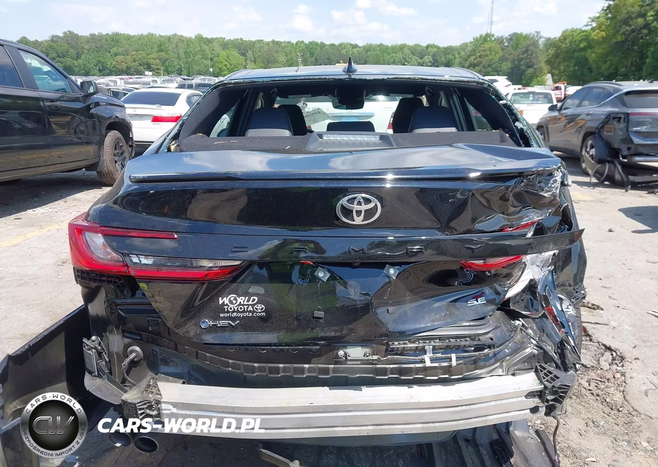 2026 Toyota Camry Se VIN:4T1DAACK1TU236392 - 16