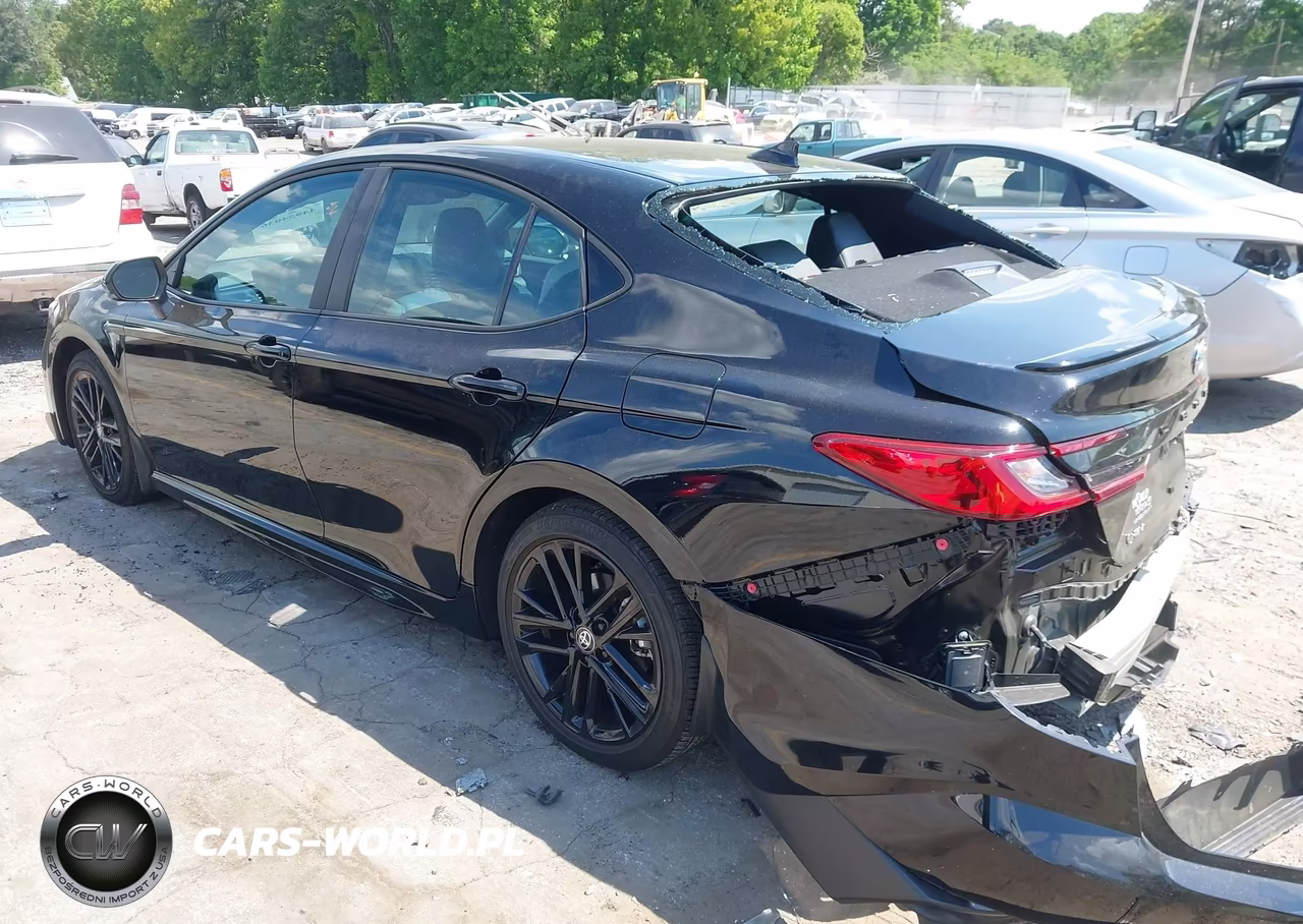 2026 Toyota Camry Se VIN:4T1DAACK1TU236392 - 3