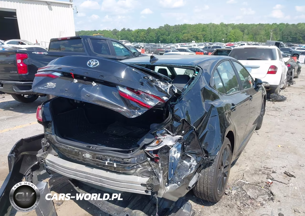 2026 Toyota Camry Se VIN:4T1DAACK1TU236392 - 4