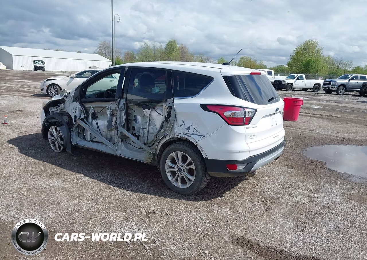 2017 Ford Escape Se VIN:1FMCU9GD6HUD06361 - 3